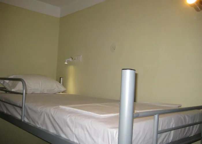Dormitory Room Mixed